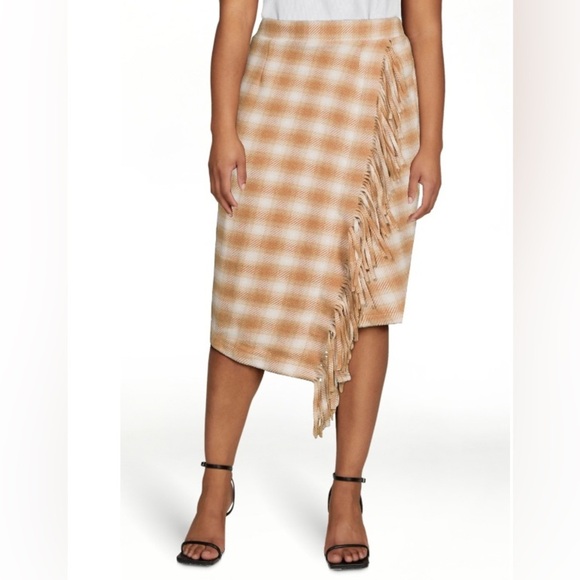 Dresses & Skirts - NWT Women's Fringed Faux Elastic Waist Plaid Blanket Wrap Midi Skirt (L)